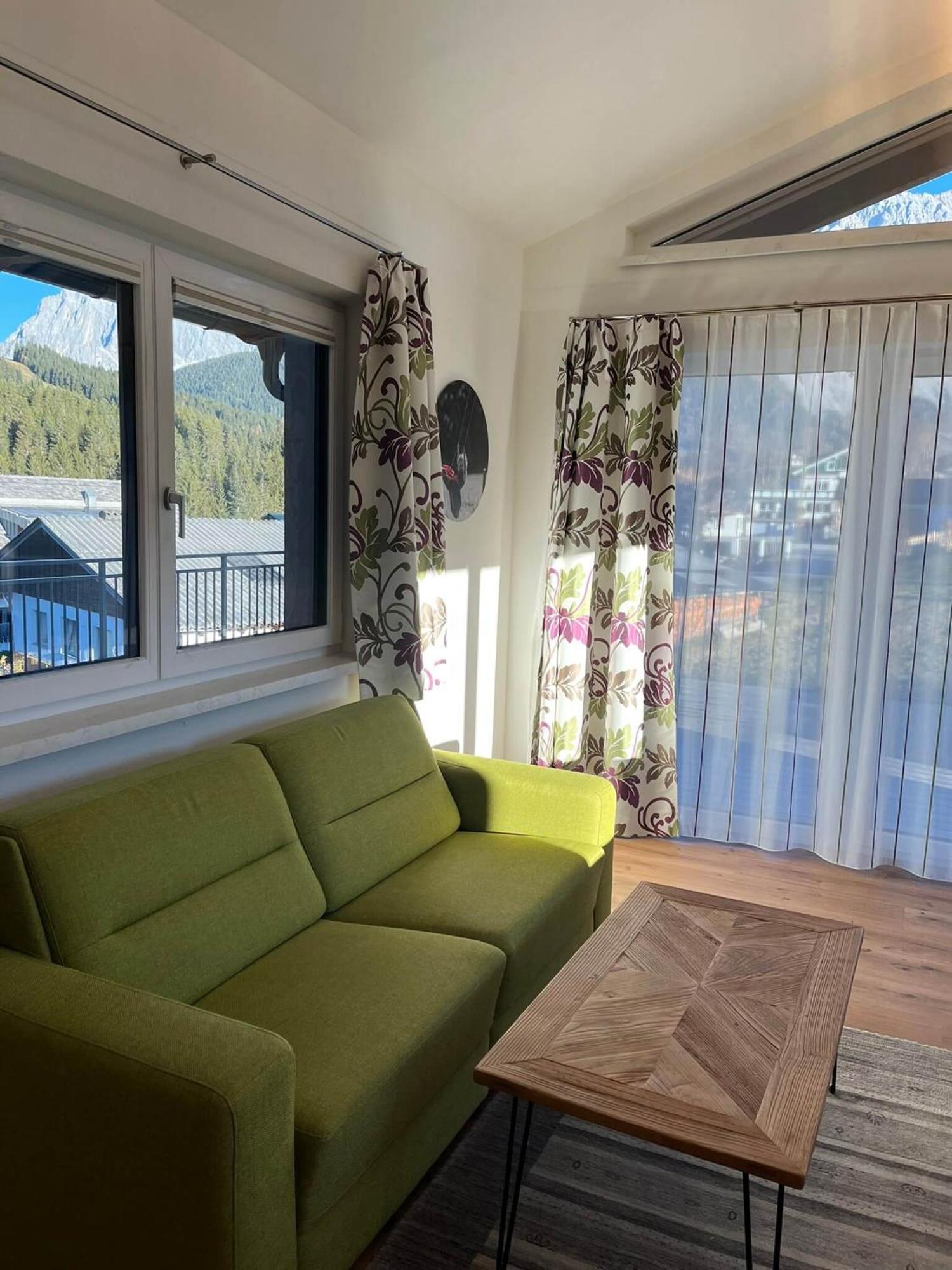 Appartements Blumenwiese 람자우 암 다흐스타인 외부 사진
